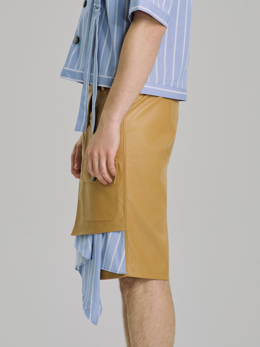 Bleu Ciel Nomade Asymmetric Short